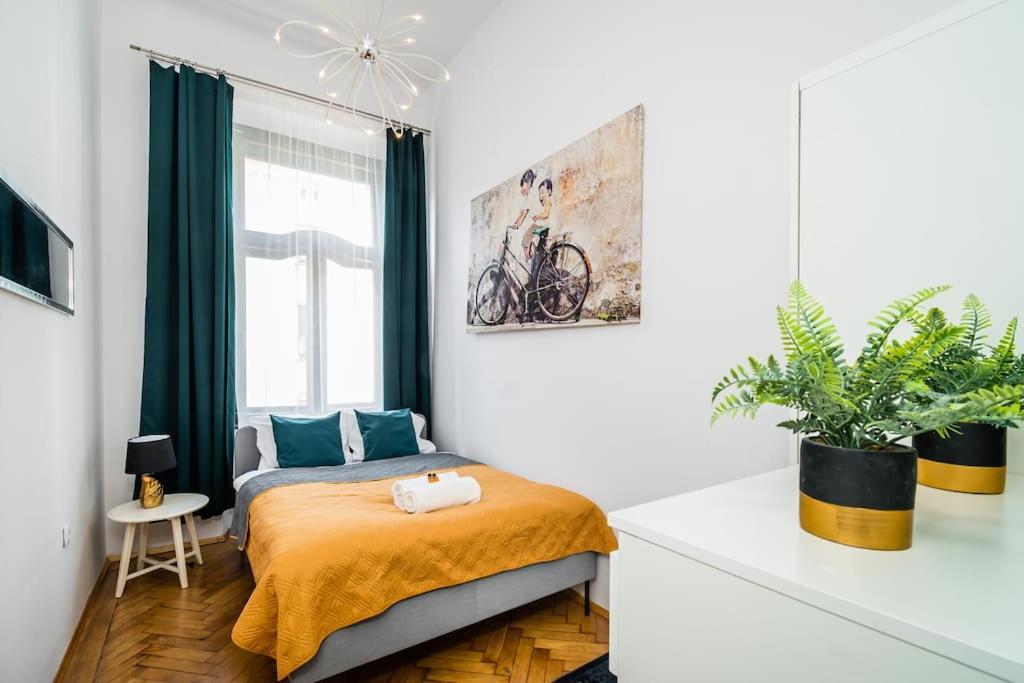 Royal City Apartment 40 M2 Cracovie Extérieur photo